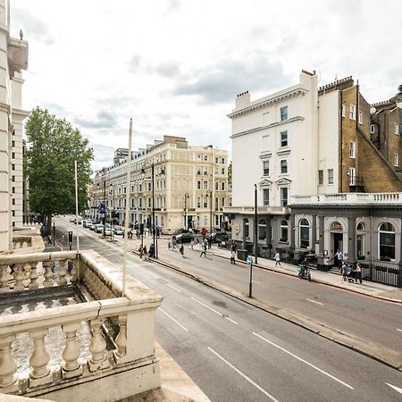 Four Beds By The Station Apartment Londra Exterior foto